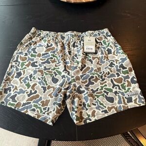 Local Boy Outfitters Men's Camo Athletic Shorts - Green, Brown, Gray